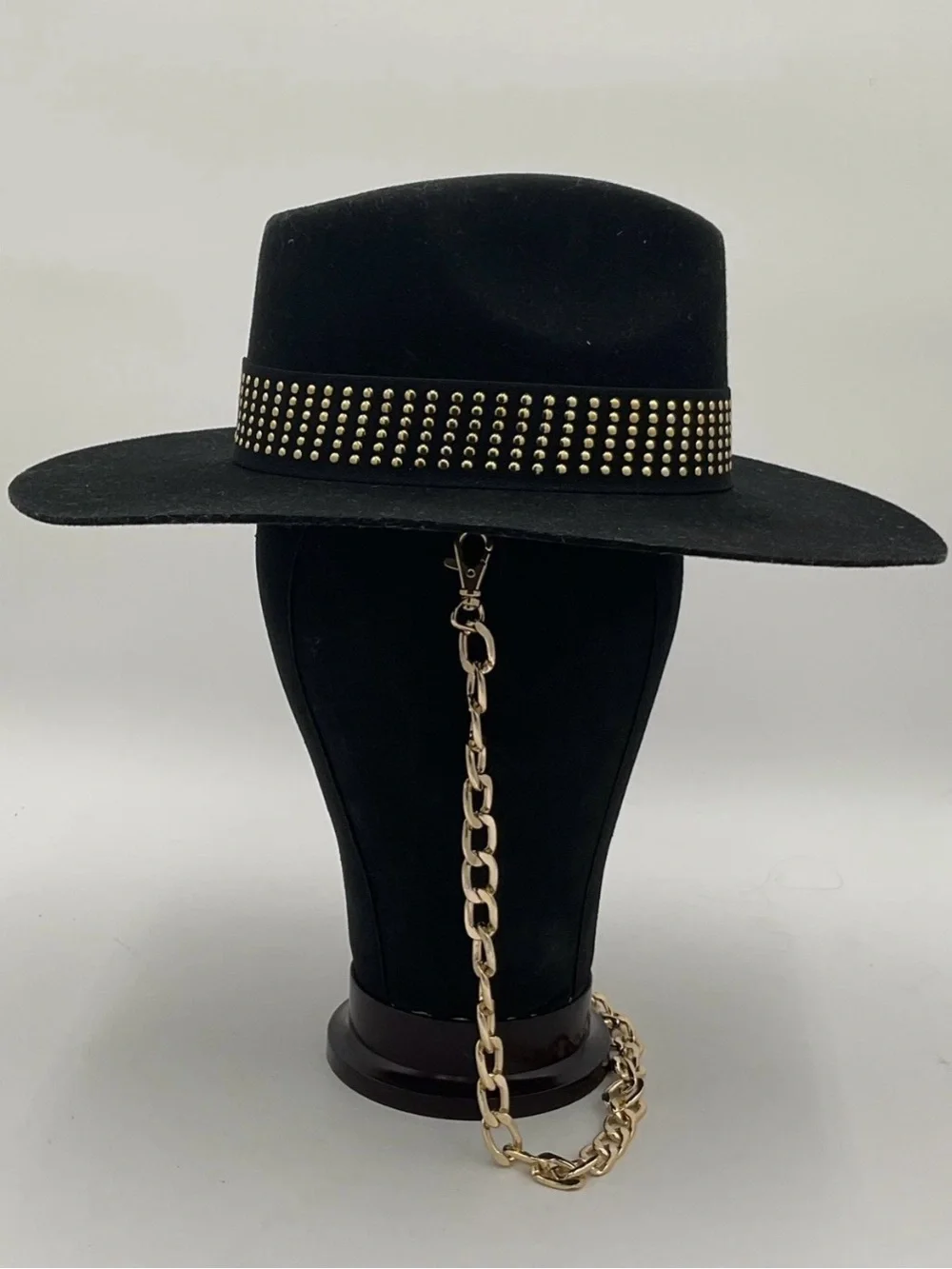 Free People ASN Hat Studded Chain Felt Hat , Floral Interior Lining, size small